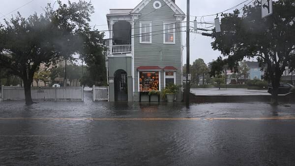 Photos: Carolinas feeling first impacts from Category 1 Hurricane Ian
