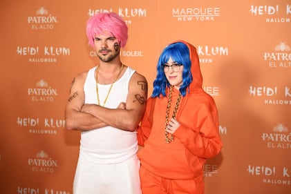 NEW YORK, NEW YORK - OCTOBER 31: (L-R) Taylor Lautner and Taylor Dome attend Heidi Klum's 22nd Annual Halloween Party presented by Patron El Alto at Marquee on October 31, 2023 in New York City. (Photo by Noam Galai/Getty Images for Heidi Klum)